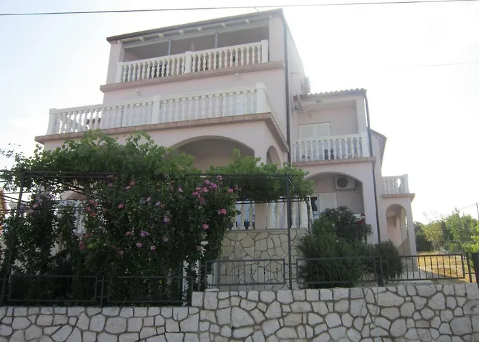 Apartament Sabira