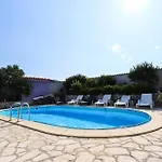 Sabira Novi Vinodolski