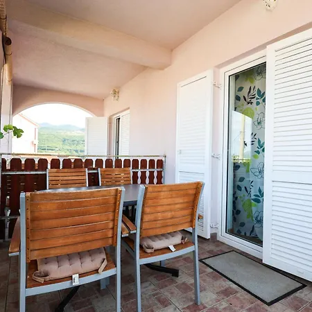 Sabira Apartament *