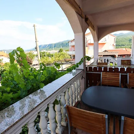 Sabira * Novi Vinodolski