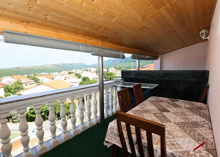 Sabira 노비비노돌스키