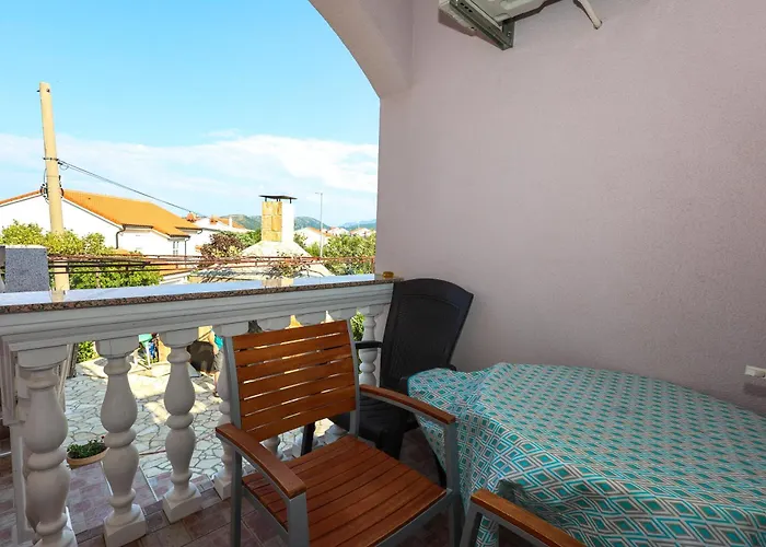 Sabira 노비비노돌스키